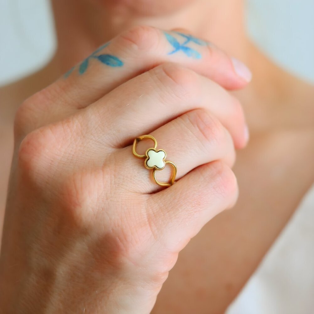 Four Leaf Clover White Amber Ring- 14K Gold Plated s925